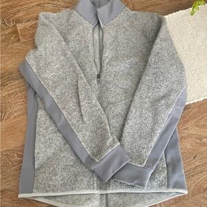 Lululemon Mens Tundra Trek 1/2 zip Grey